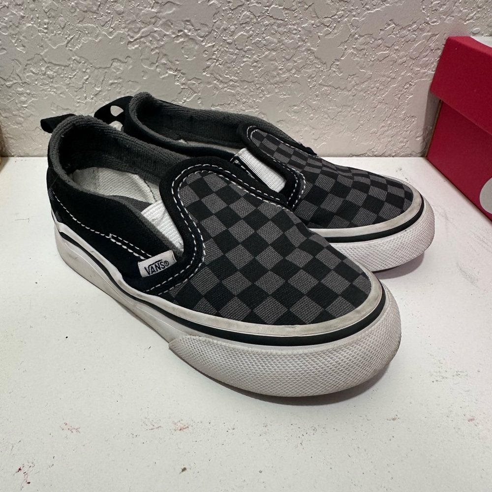 Toddler Vans size 7